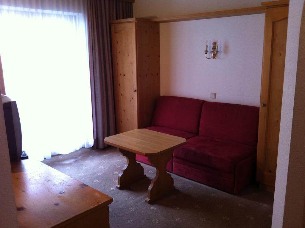 Hotel Garni Pfandl Neustift im Stubaital Værelse billede
