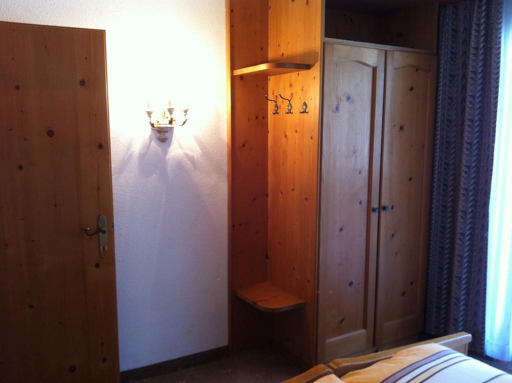 Hotel Garni Pfandl Neustift im Stubaital Værelse billede