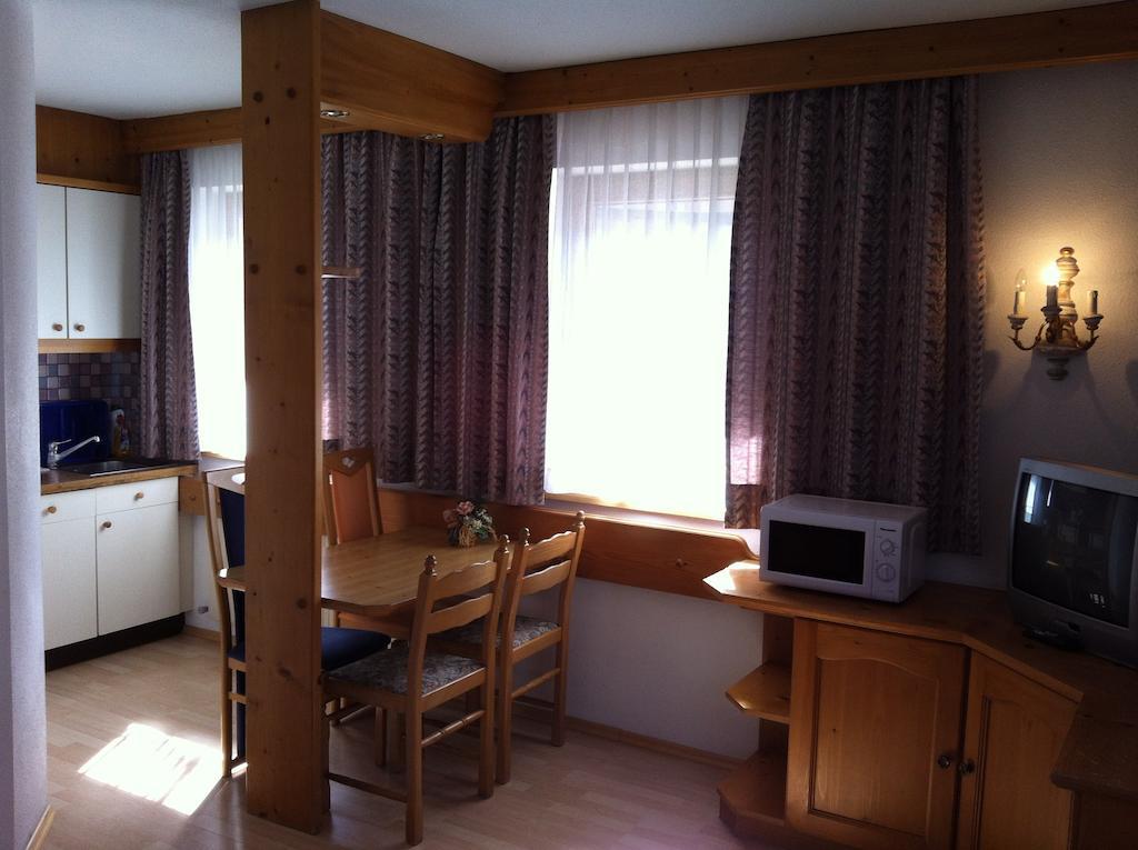 Hotel Garni Pfandl Neustift im Stubaital Værelse billede